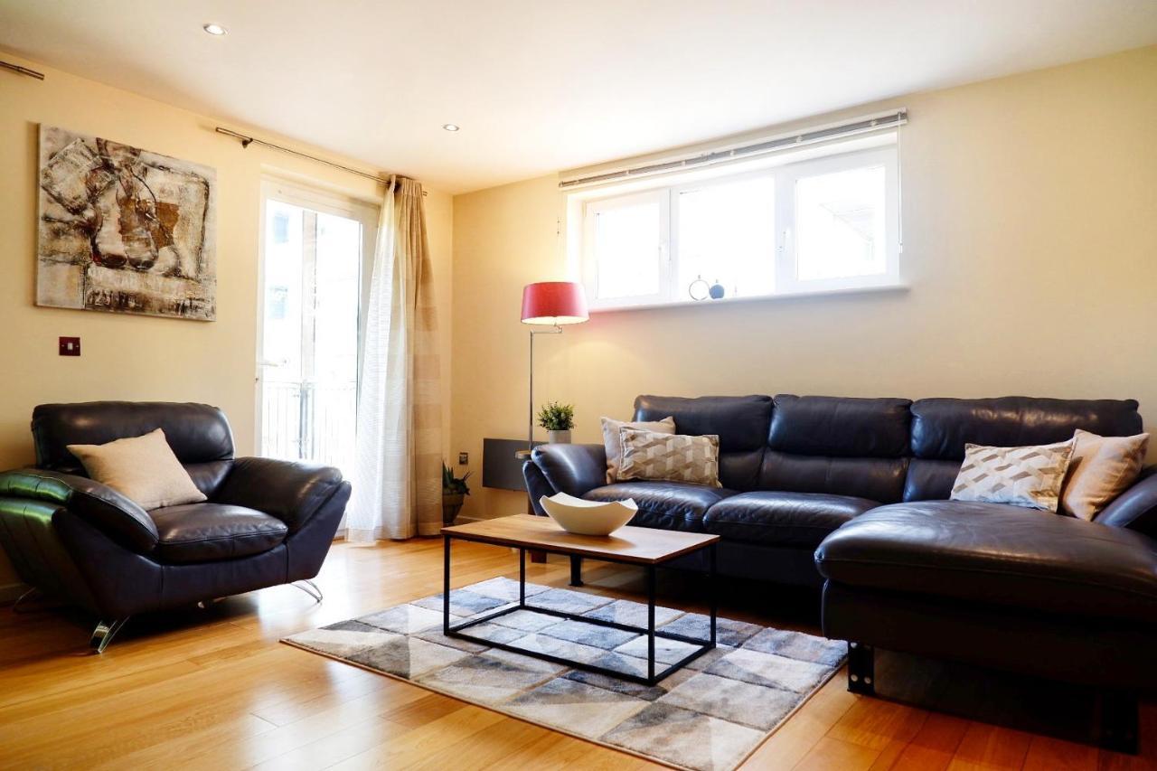 Stunning Apartment Close To Cambridge Station With Free Parking! Экстерьер фото